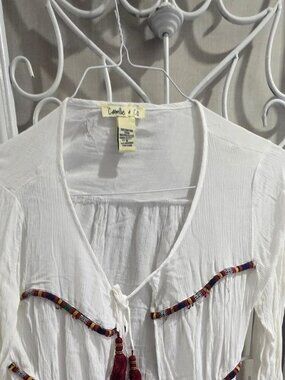 White boho blouse with tie front and beaded trim #boho #festival